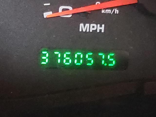 Photo 8 from auction – 2003 FORD EXCURSION with VIN 1FMSU43F33EA16359