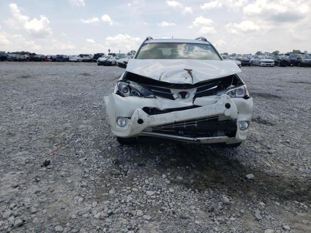 Photo 9 from auction – 2015 TOYOTA RAV4 LIMIT with VIN 2T3YFREV6FW189543