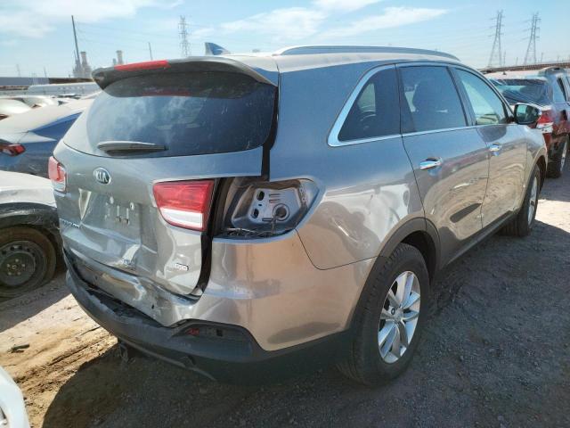 Photo 4 from auction – 2017 KIA SORENTO LX with VIN 5XYPGDA35HG328952