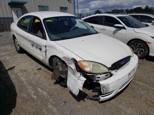 FORD TAURUS SE 2004 مع رقم تعريف المركبة 1FAFP53264G152481 - صورة من المزاد
