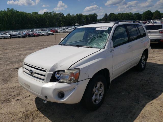 Photo 2 from auction – 2004 TOYOTA HIGHLANDER with VIN JTEGD21A840098055
