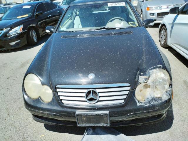 Photo 7 from auction – 2002 MERCEDES-BENZ C-CLASS with VIN WDBRN47JX2A350326