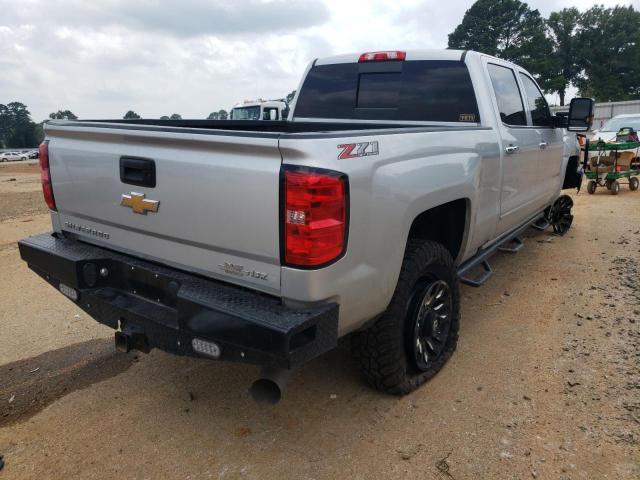 Photo 4 from auction – 2018 CHEVROLET SILVERADO with VIN 1GC1KWEY7JF281177