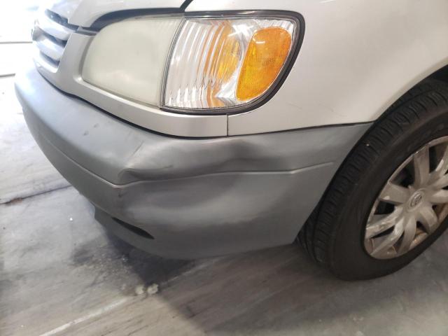 Photo 9 from auction – 2003 TOYOTA SIENNA CE with VIN 4T3ZF19C13U551207