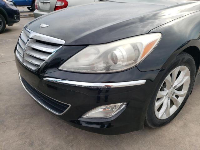 Photo 9 from auction – 2013 HYUNDAI GENESIS 3. with VIN KMHGC4DD5DU228404