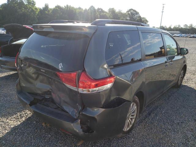 Photo 4 from auction – 2014 TOYOTA SIENNA XLE with VIN 5TDYK3DC1ES503172