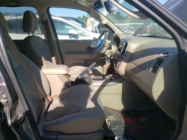 Photo 5 from auction – 2006 FORD ESCAPE XLT with VIN 1FMYU93156KC04804