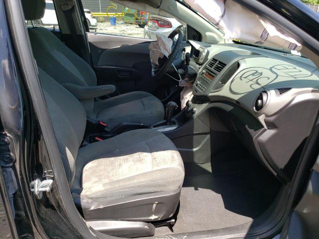 Photo 5 from auction – 2016 CHEVROLET SONIC LS with VIN 1G1JA5SG1G4175636