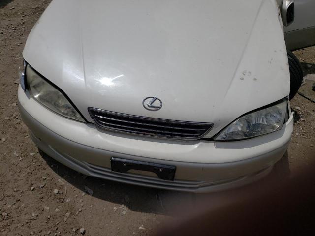 Photo 7 from auction – 2001 LEXUS ES 300 with VIN JT8BF28GX10326800