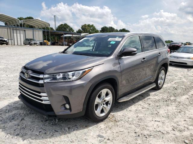 Photo 2 from auction – 2018 TOYOTA HIGHLANDER with VIN 5TDYZRFH6JS286784