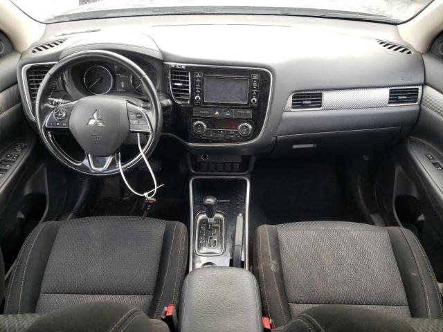 Photo 9 from auction – 2017 MITSUBISHI OUTLANDER with VIN JA4AD2A31HZ063042