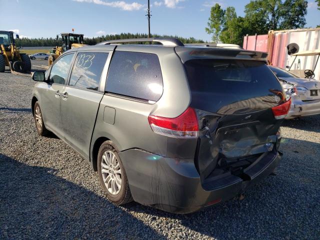 Photo 3 from auction – 2014 TOYOTA SIENNA XLE with VIN 5TDYK3DC1ES503172