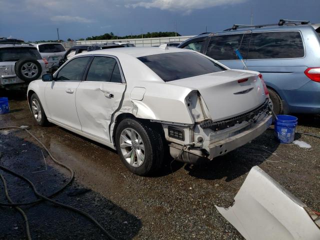 Photo 3 from auction – 2015 CHRYSLER 300 LIMITE with VIN 2C3CCAAG9FH931093