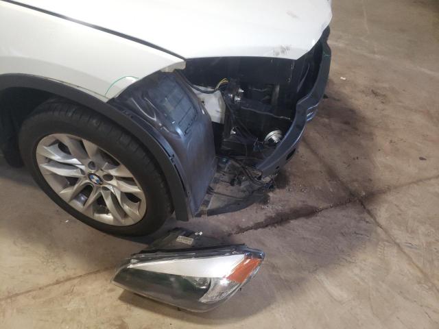 Photo 9 from auction – 2015 BMW X1 XDRIVE2 with VIN WBAVL1C58FVY40319