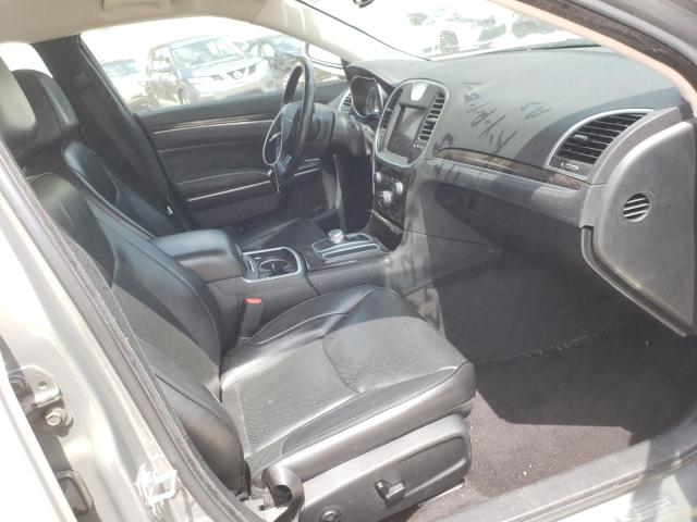 Photo 5 from auction – 2019 CHRYSLER 300 LIMITE with VIN 2C3CCAEG0KH528060