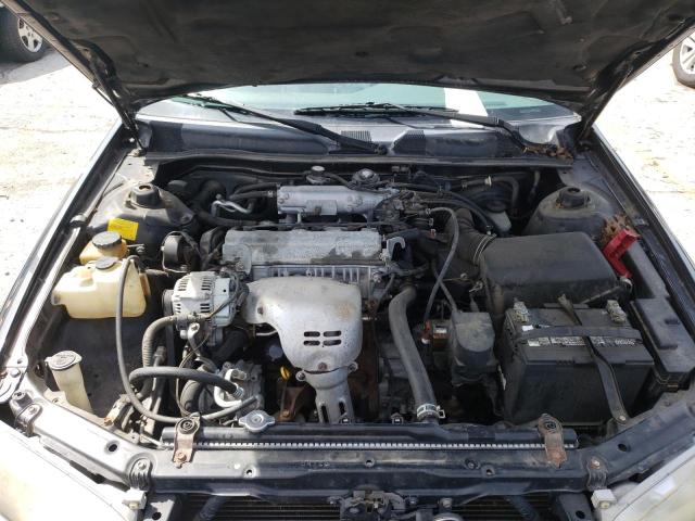 Photo 7 from auction – 2000 TOYOTA CAMRY with VIN 4T1BG22K7YU756326
