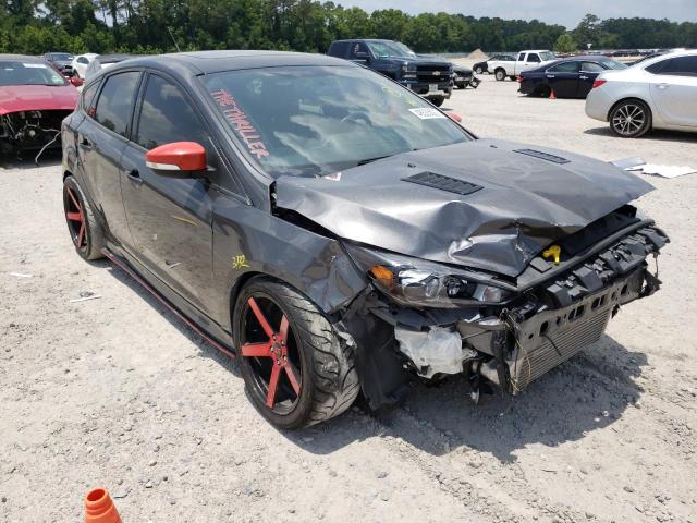 FORD FOCUS ST 2015 with VIN 1FADP3L95FL328228 - Photo from auction