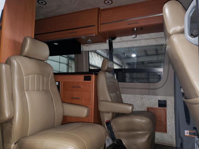 Photo 6 from auction – 2011 MERCEDES-BENZ SPRINTER 3 with VIN WDAPF4CCXB5601967
