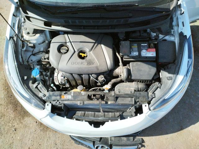 Photo 7 from auction – 2016 HYUNDAI ELANTRA SE with VIN 5NPDH4AE3GH759945