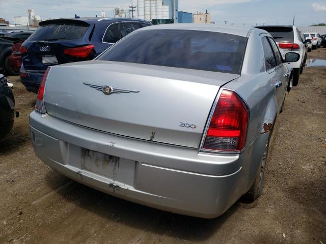 Photo 4 from auction – 2007 CHRYSLER 300 with VIN 2C3KA43RX7H821351