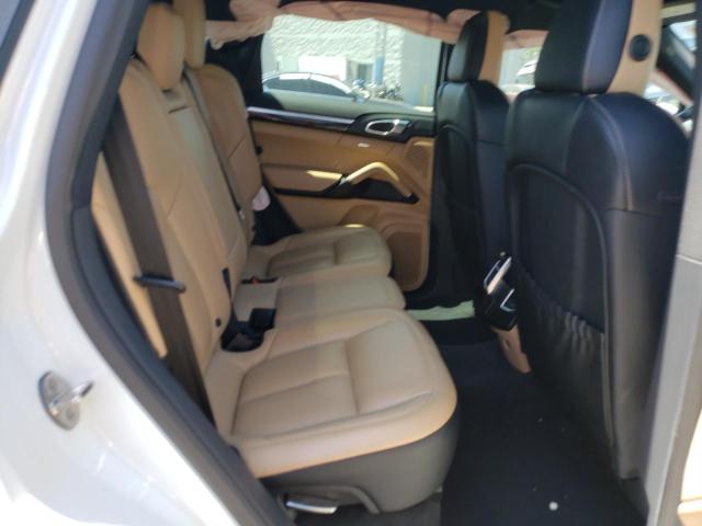 Photo 6 from auction – 2017 PORSCHE CAYENNE with VIN WP1AA2A27HKA87729