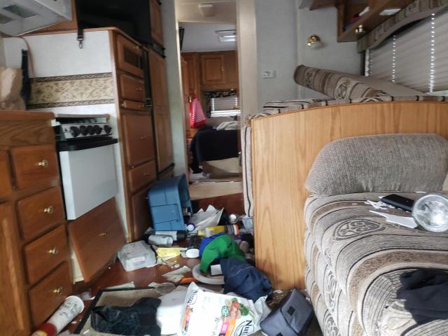 Photo 6 from auction – 2001 JAYC MOTORHOME with VIN 1FDXE45S01HA50428