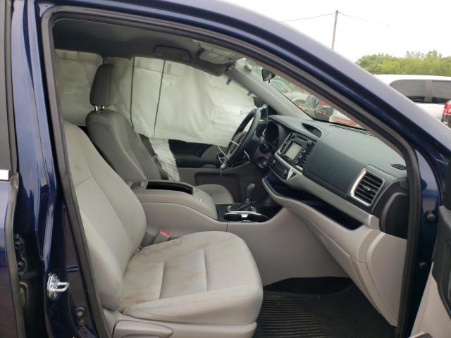 Photo 5 from auction – 2016 TOYOTA HIGHLANDER with VIN 5TDBKRFHXGS326352