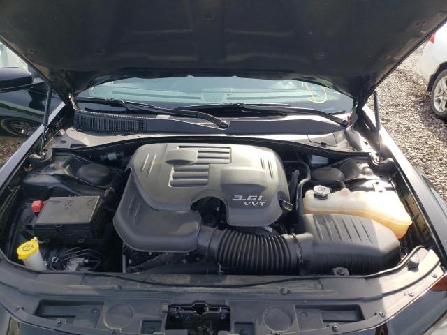 Photo 7 from auction – 2018 CHRYSLER 300 S with VIN 2C3CCAGGXJH223130