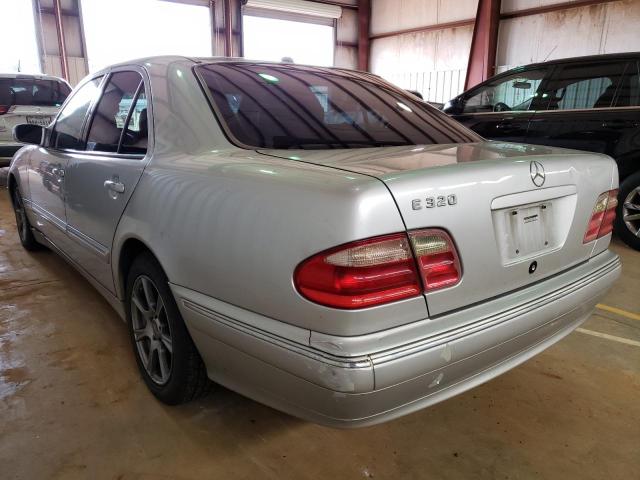 Photo 3 from auction – 2000 MERCEDES-BENZ E 320 with VIN WDBJF65J9YB135807