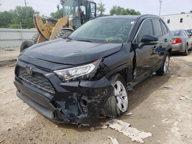 Photo 2 from auction – 2021 TOYOTA RAV4 XLE with VIN JTMP1RFV0MD532303