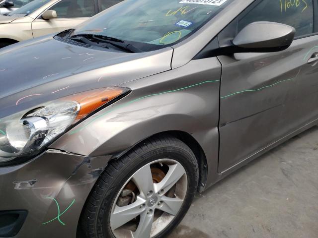 Photo 9 from auction – 2013 HYUNDAI ELANTRA GL with VIN 5NPDH4AE3DH337069