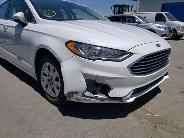 Photo 9 from auction – 2019 FORD FUSION S with VIN 3FA6P0G7XKR251979