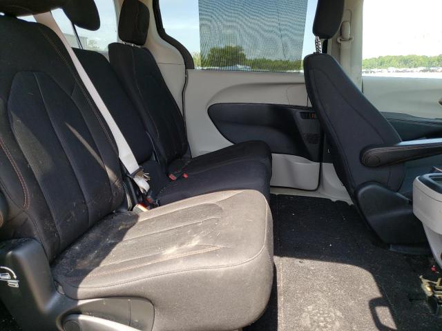 Photo 6 from auction – 2018 CHRYSLER PACIFICA T with VIN 2C4RC1FGXJR172357