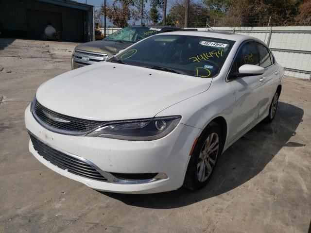 Photo 2 from auction – 2015 CHRYSLER 200 LIMITE with VIN 1C3CCCAB9FN741494