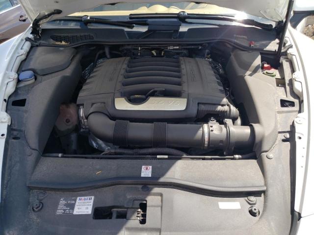 Photo 7 from auction – 2014 PORSCHE CAYENNE with VIN WP1AA2A26ELA93527