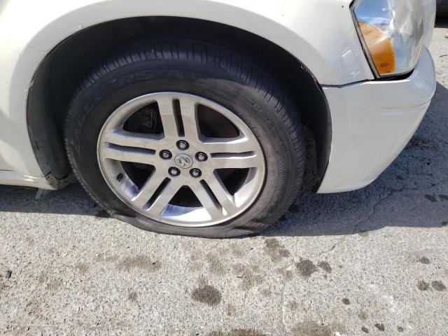 Photo 9 from auction – 2005 DODGE MAGNUM with VIN 2D8GV58295H599102
