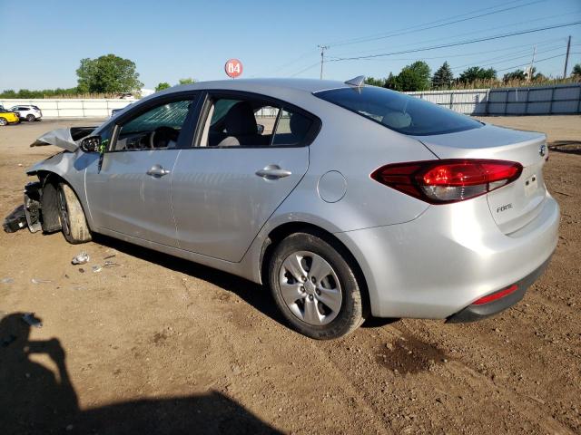 Photo 3 from auction – 2017 KIA FORTE LX with VIN 3KPFK4A7XHE065612
