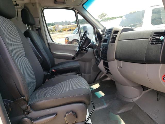 Photo 5 from auction – 2012 MERCEDES-BENZ SPRINTER 2 with VIN WD3PE8CC9C5669793