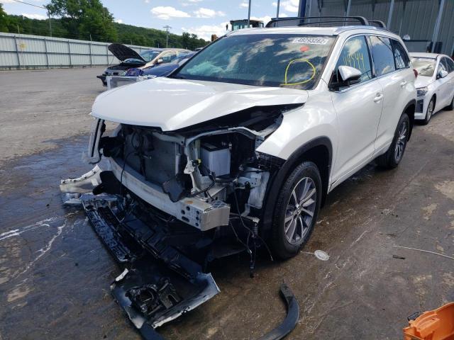 Photo 2 from auction – 2018 TOYOTA HIGHLANDER with VIN 5TDKZRFH6JS532044