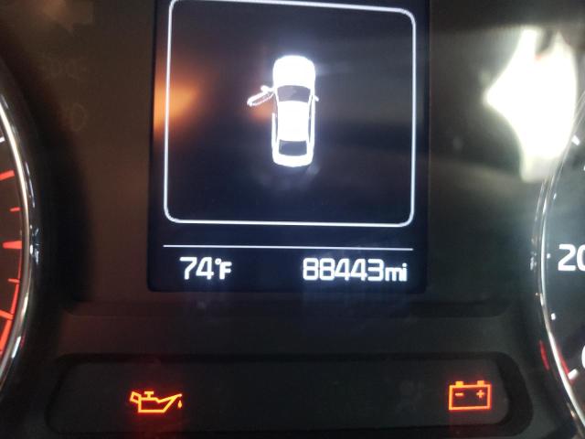 Photo 8 from auction – 2017 KIA FORTE LX with VIN 3KPFL4A77HE131773