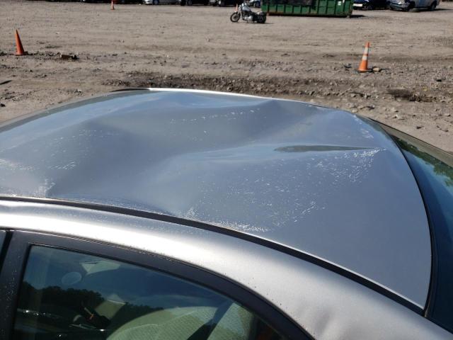 Photo 9 from auction – 2003 TOYOTA CAMRY LE with VIN 4T1BE30K83U715324