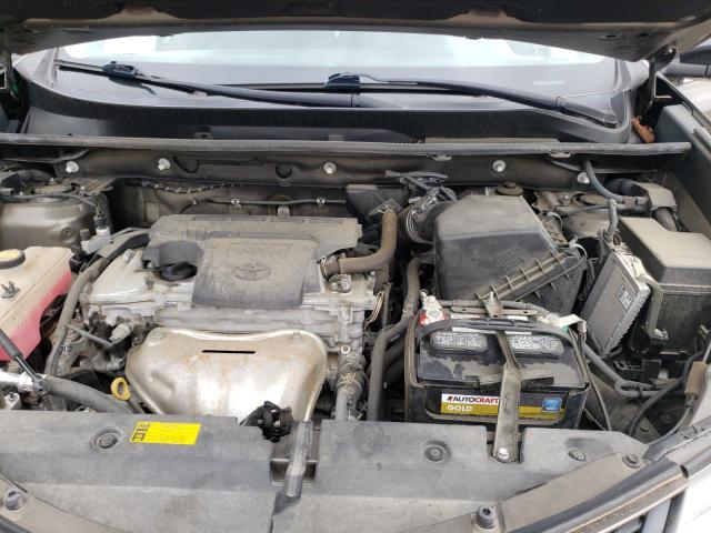 Photo 7 from auction – 2015 TOYOTA RAV4 LE with VIN 2T3BFREVXFW253010