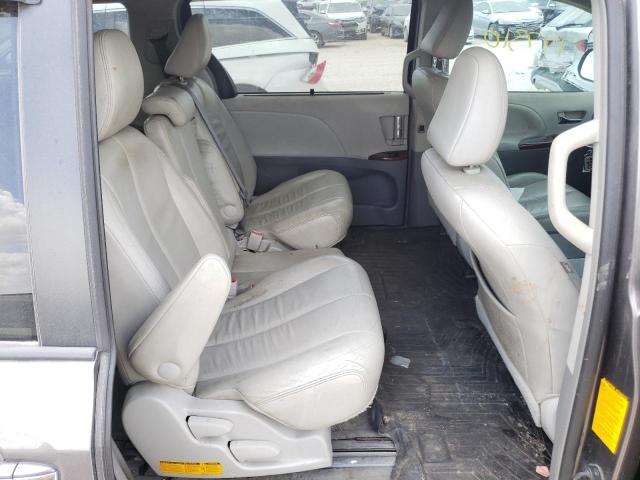Photo 6 from auction – 2013 TOYOTA SIENNA XLE with VIN 5TDYK3DC3DS333427