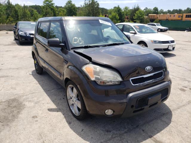 KIA SOUL + 2010 with VIN KNDJT2A25A7165302 - Photo from auction