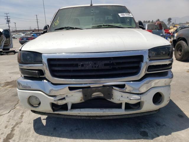 Photo 9 from auction – 2005 GMC NEW SIERRA with VIN 2GTEC13T051393745