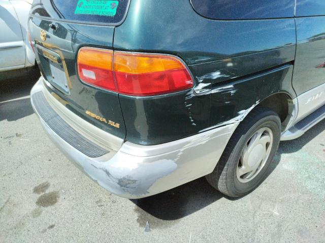 Photo 9 from auction – 2000 TOYOTA SIENNA LE with VIN 4T3ZF13C4YU259518
