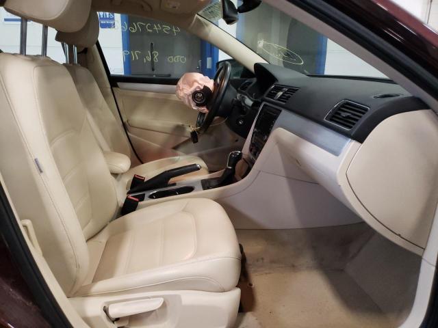 Photo 5 from auction – 2013 VOLKSWAGEN PASSAT SE with VIN 1VWBN7A35DC034674