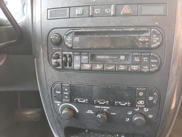 Photo 9 from auction – 2005 DODGE GRAND CARA with VIN 2D4GP44L25R205826