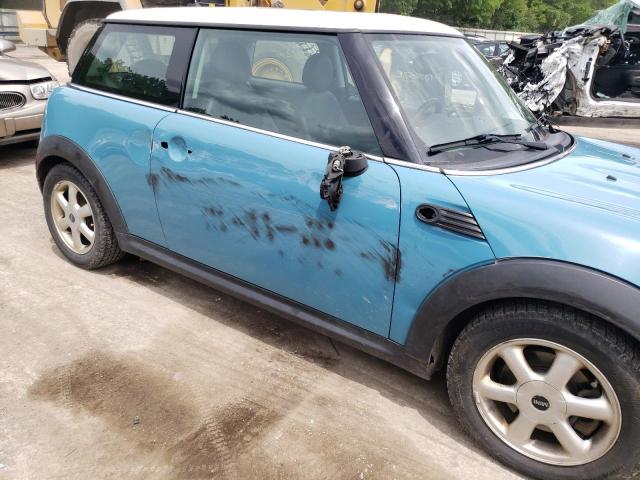 Photo 9 from auction – 2007 MINI COOPER with VIN WMWMF33547TT58457