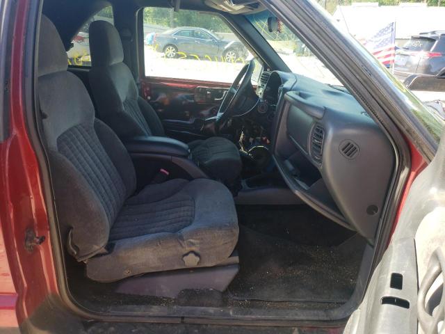 Photo 5 from auction – 2001 CHEVROLET BLAZER with VIN 1GNCT18W91K219099